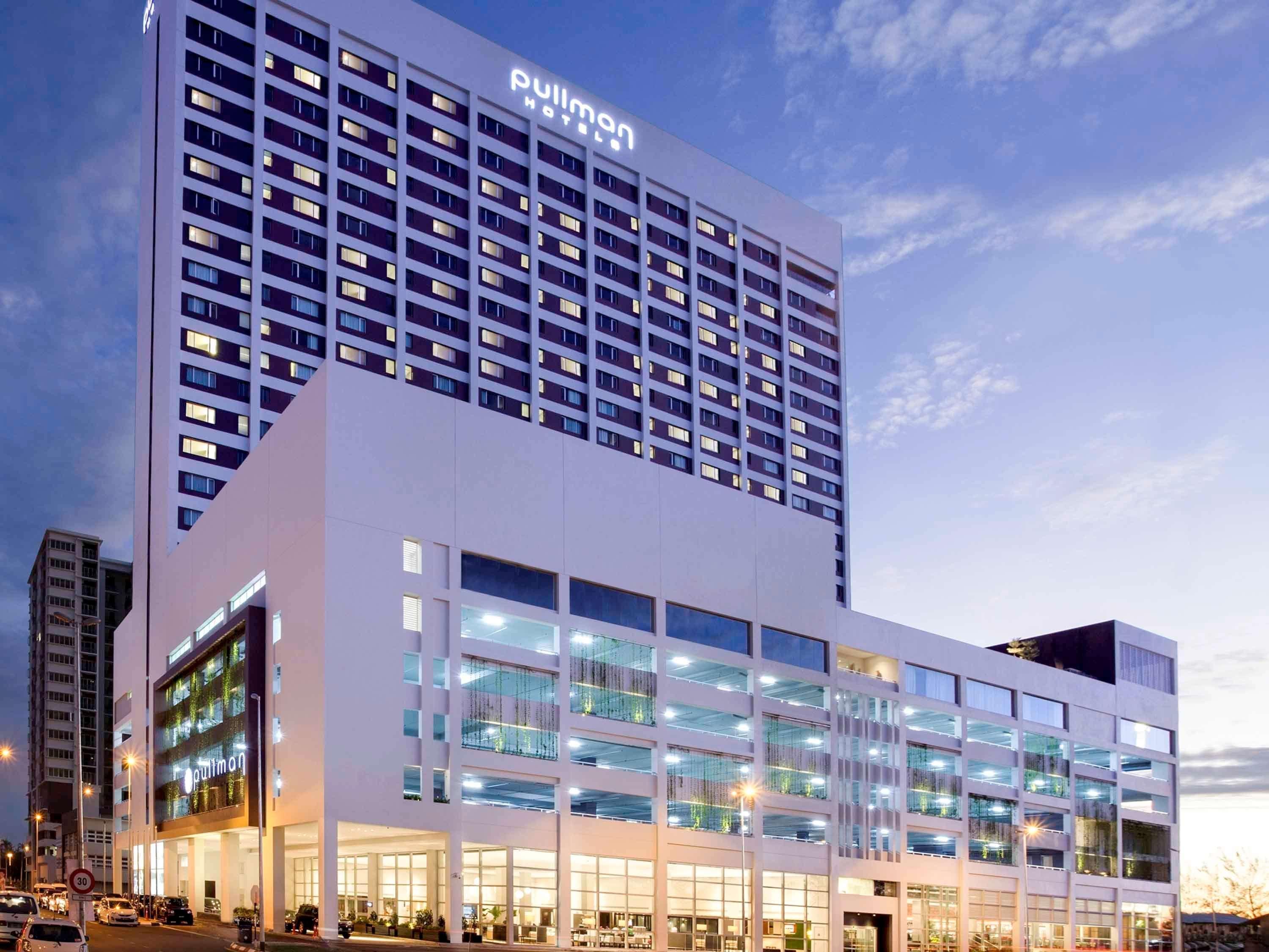 Pullman Miri Waterfront Ξενοδοχείο Εξωτερικό φωτογραφία Pullman Hotel, Kuala Lumpur