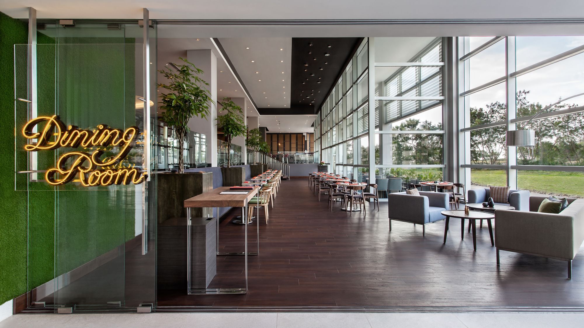 Pullman Miri Waterfront Ξενοδοχείο Εξωτερικό φωτογραφία The Living Room