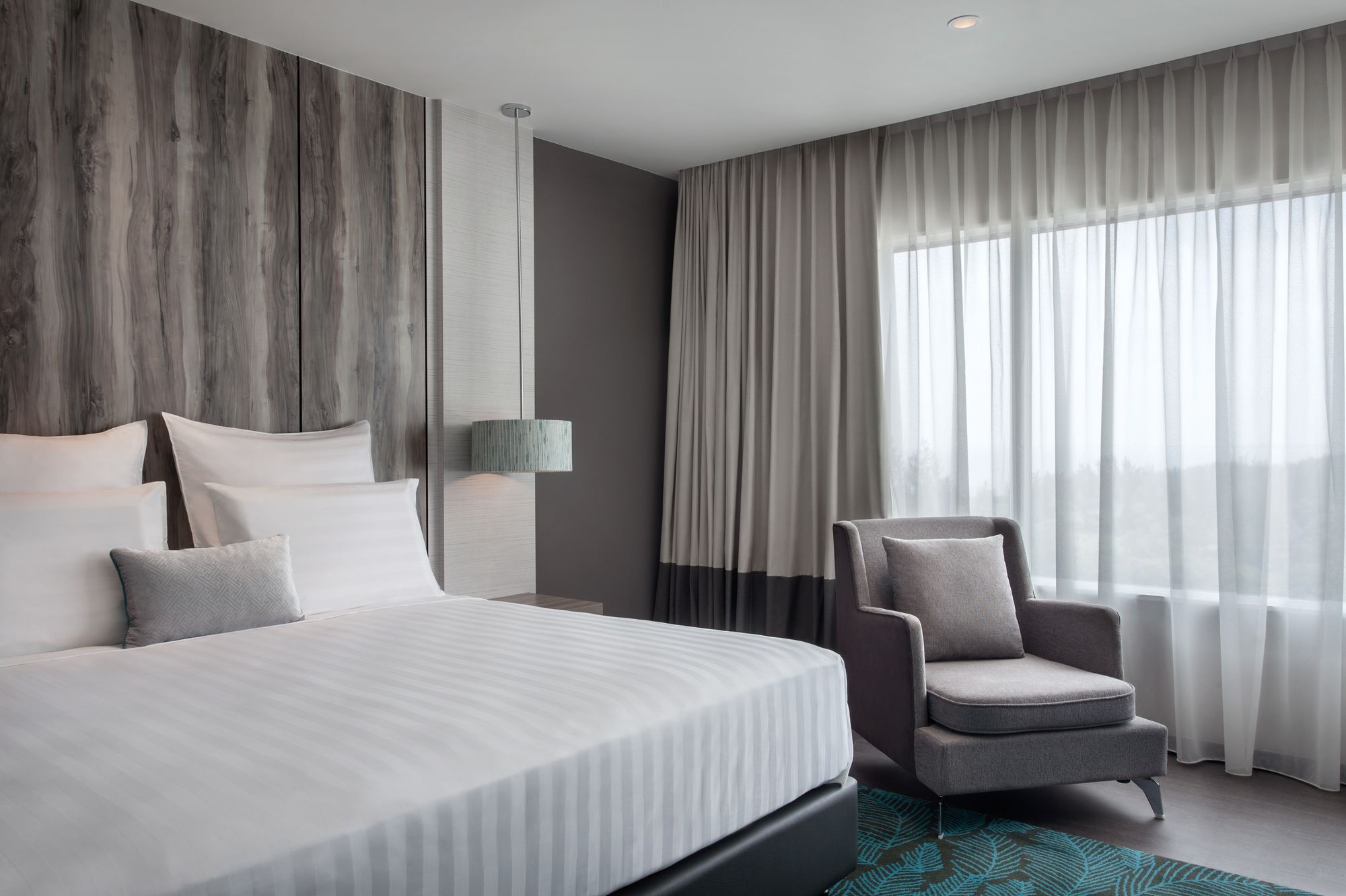 Pullman Miri Waterfront Ξενοδοχείο Εξωτερικό φωτογραφία Deluxe Room
